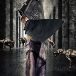 Pyramid Head empujando o acompañando una camilla oscura mientras una figura monstruosa se arrastra cerca del suelo.