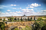 Vista panorámica de Toledo desde un mirador exterior.